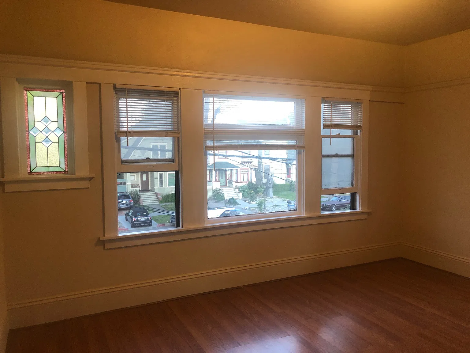 Studio, 250 sqft, $1,295 — Photo 4