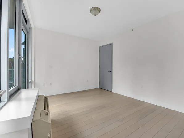 109 Gold Street image 8 of 23