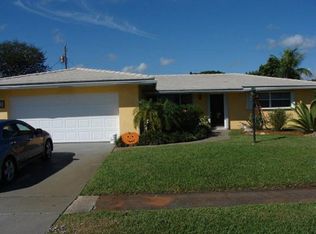 1923 Tudor Rd, North Palm Beach, FL 33408