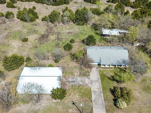 2nd image of 654 Private Road 458