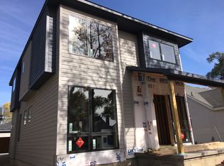 1507 Cole Ave, Birmingham, MI 48009