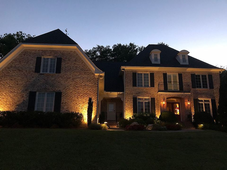 1st image of 2117 Summer Hill Cir