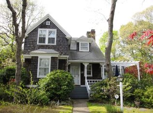 26 Prospect Ave, Sag Harbor, NY 11963
