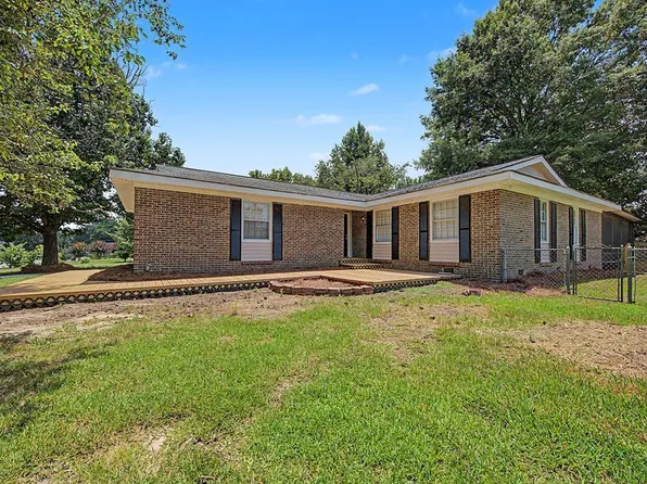 112 Jefferson Ct, Leesburg, GA 31763