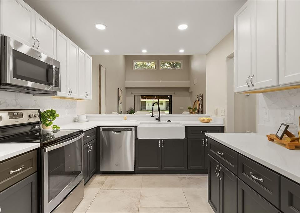 1st image of 8209 SANDPOINT BOULEVARD