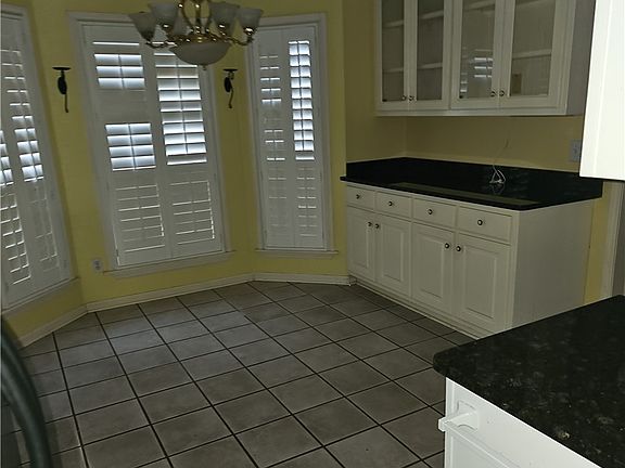 4th image of 1133 Wisteria Dr #1