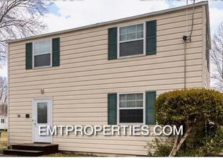 2328 Homewood Dr, Lorain, OH 44055