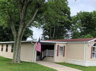 14 Sunset Dr, Springfield, OH 45504