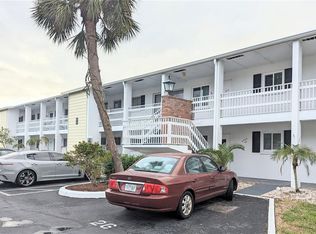 5920 Todd St #B6, Bradenton, FL 34207