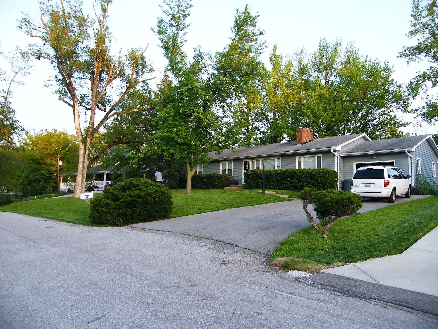 Roger Ln, Saint Louis — Photo 3