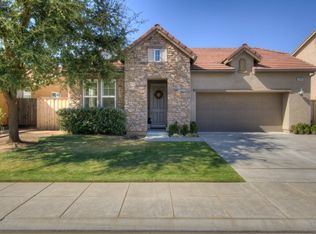 3689 Portals Ave, Clovis, CA 93619