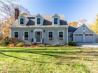 264 W Greenville Rd, Scituate, RI 02857