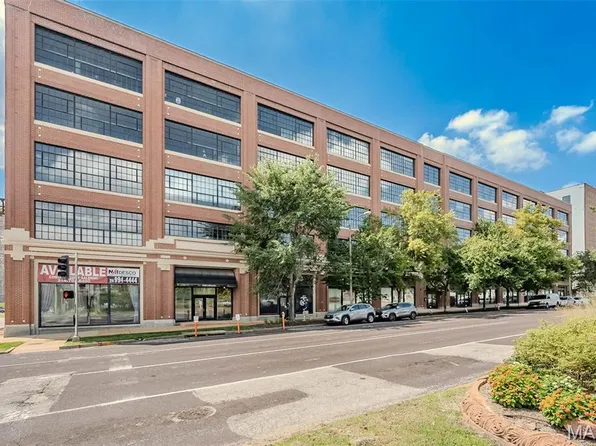 4100 Forest Park Ave #305, Saint Louis, MO 63108