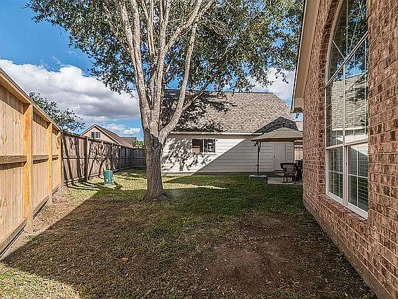 313 Winding Oak Ln S — Photo 15