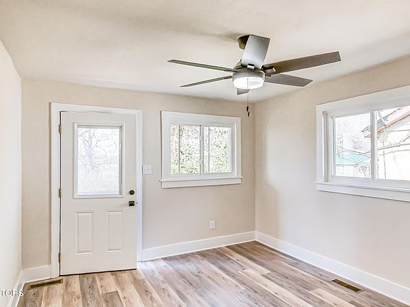 2nd image of 2302 Center Ave