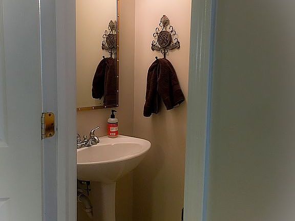 Powder room