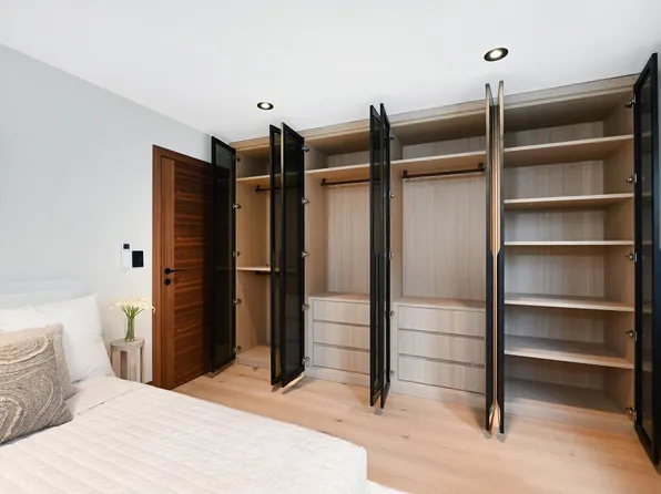 91 Hancock Avenue image 28 of 34