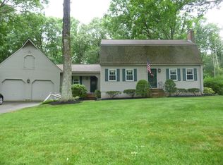 202 Mason Rd, Northbridge, MA 01534