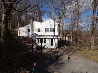 5 Ripley Rd, Patterson, NY 12563