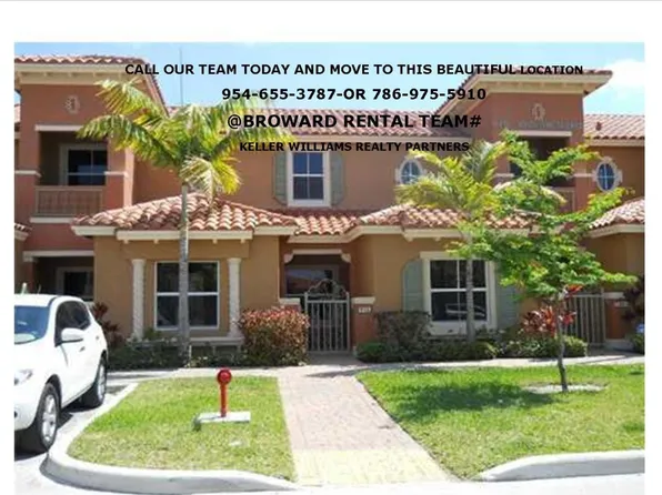 94 SW 144th Ave, Hollywood, FL 33027