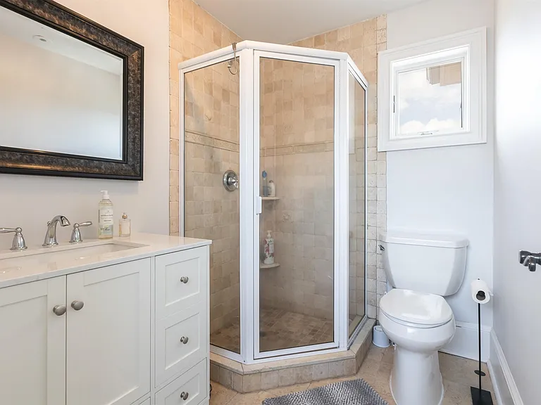 8310 Ventnor Ave — Photo 32