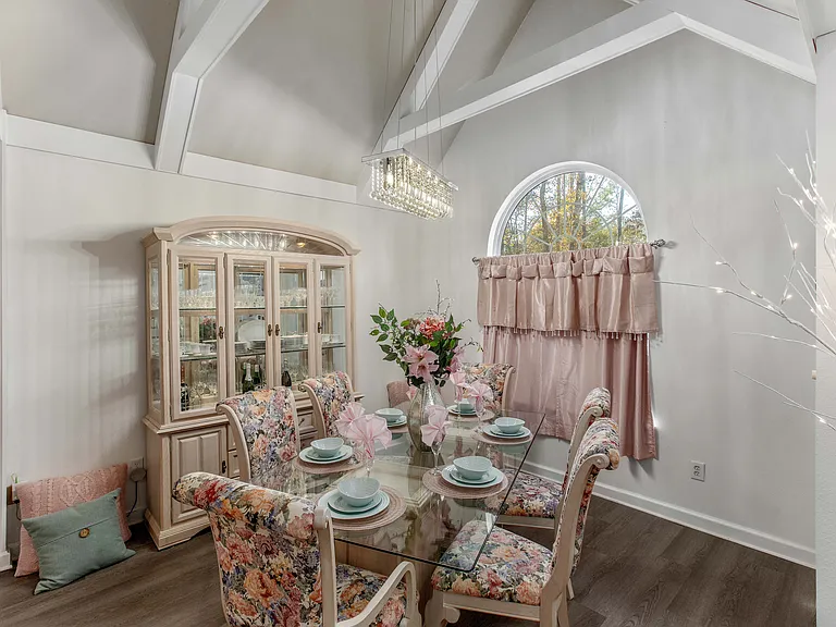4695 Mill House Rd — Photo 4