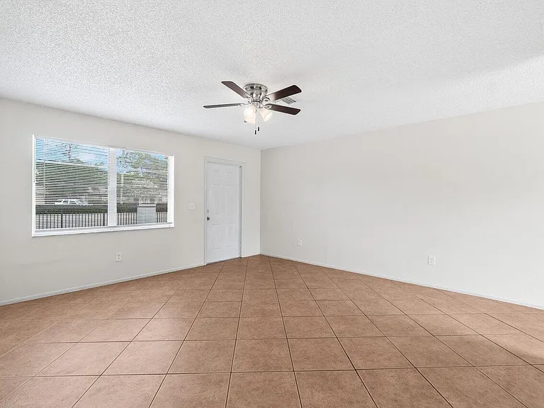 4764 Gulfstream Rd — Photo 6