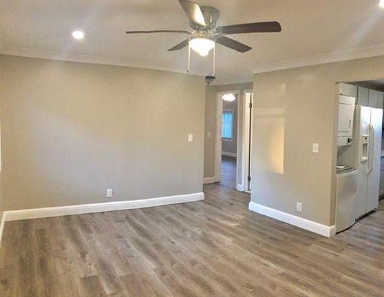 2nd image of 60601 Avendt Dr