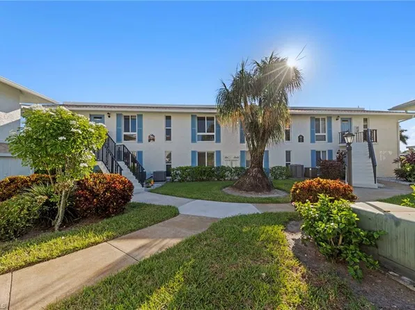 243 Palm DR #1, NAPLES, FL 34112