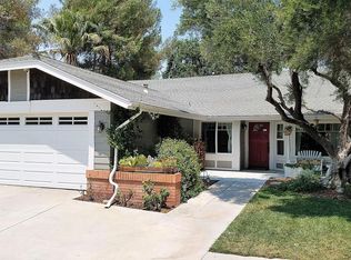 22425 Claremont Dr, Santa Clarita, CA 91350