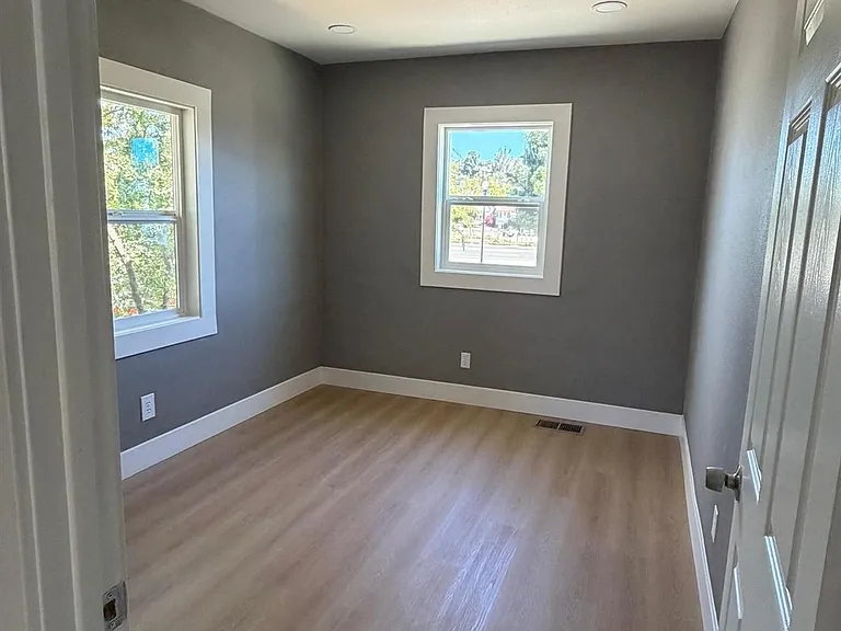813 Butte St — Photo 11