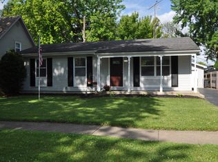 2414 Parklake Dr, Morris, IL 60450