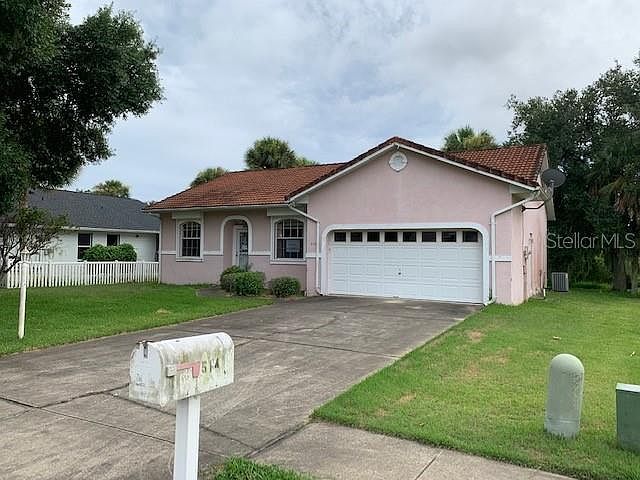 1st image of 514 Terrier Way