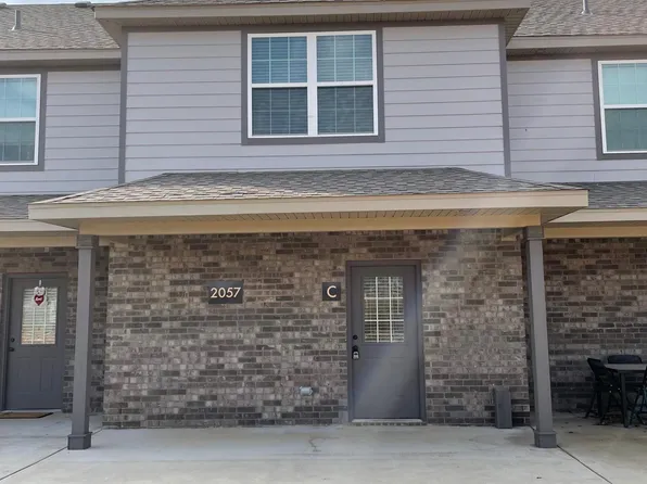 2057 Oriole St #D, Springdale, AR 72764