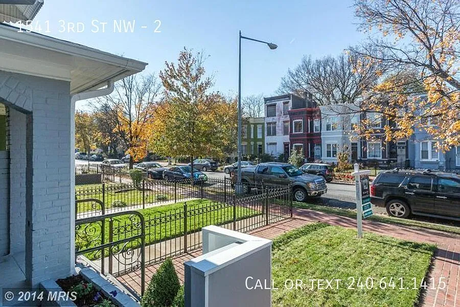 Building Photo - 1541 3rd St NW #2