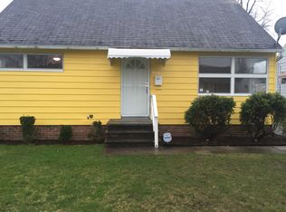 16004 Walvern Blvd, Maple Heights, OH 44137