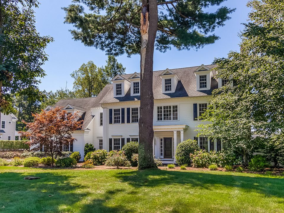 4 Matthew Court
