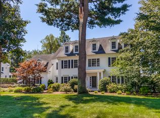 4 Matthew Ct, Madison, CT 06443