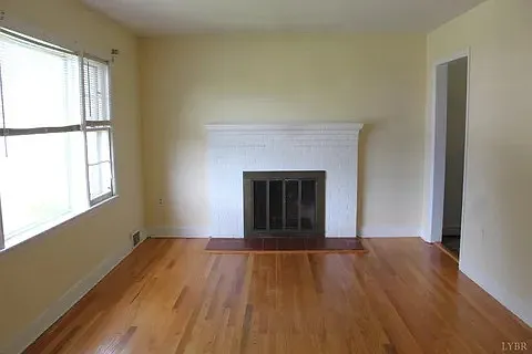 4520 Oakdale Dr — Photo 6