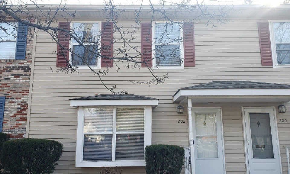 1st image of 202 Janie Ln