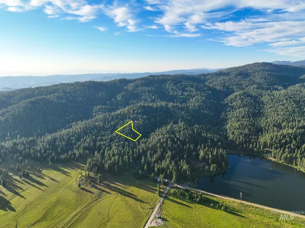 LOT 5 Wilderness Ranch Ln, Cascade, ID 83611