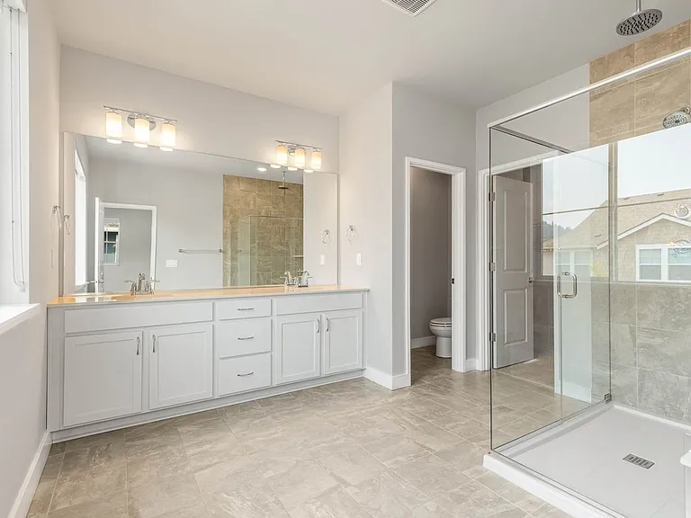 14176 SE 153rd Pl — Photo 17