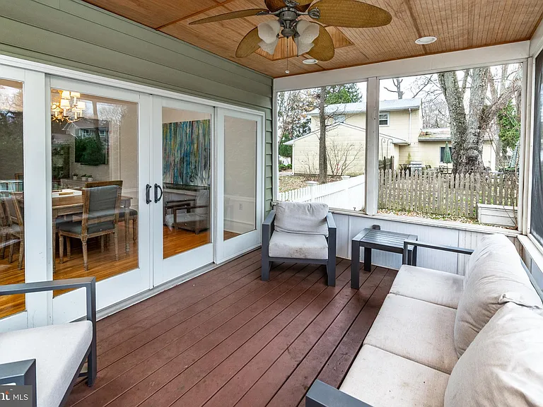24 Camelia Ct — Photo 38