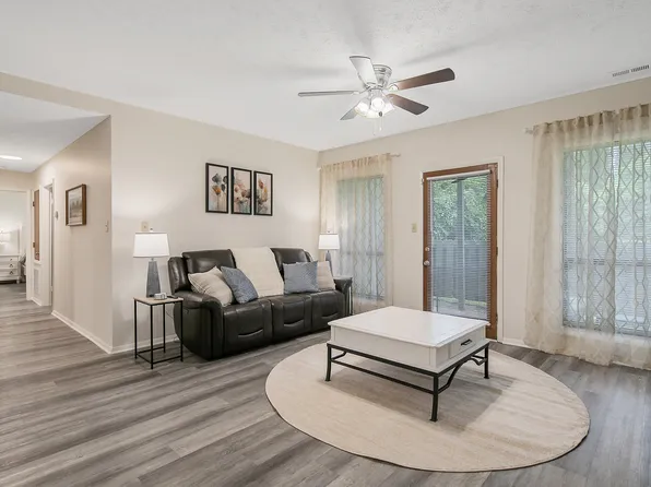 1825 Tryon Dr Unit 2, Fayetteville, NC 28303