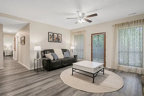 1825 Tryon Dr #2 Photo 1