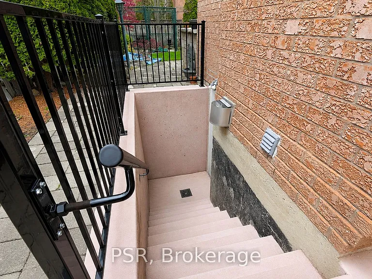 1479 Bancroft Dr #BASEMENT — Photo 6