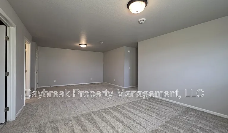 6305 83rd Ave S — Photo 23