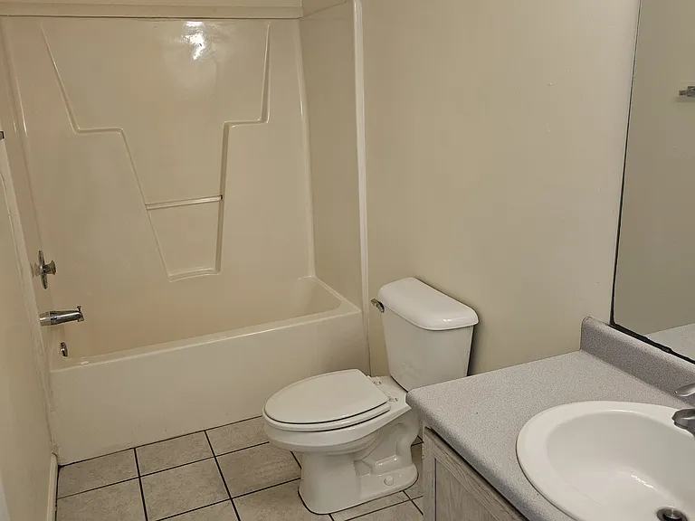 2701 Ashby Dr — Photo 9