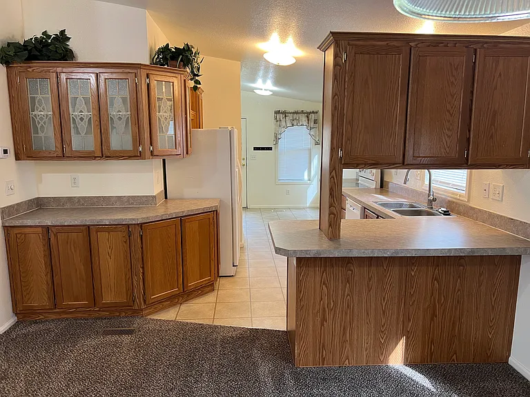 130 Stone Ct — Photo 5