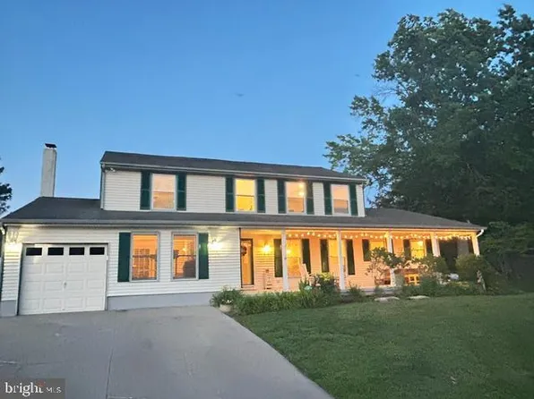 34 Kingsley Ave, Marlton, NJ 08053